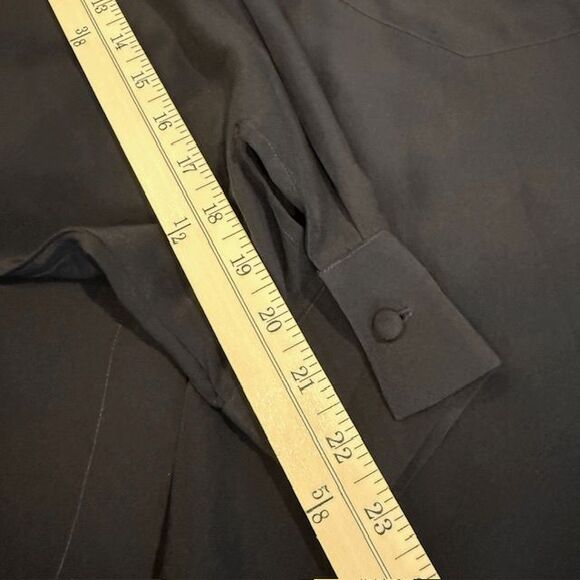 Norma Kamali 100% Silk Black Button Front Blouse Dolman Sleeve Size Medium - Picture 9 of 10